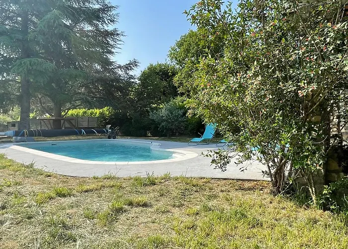 Camille Feriehus Céreste